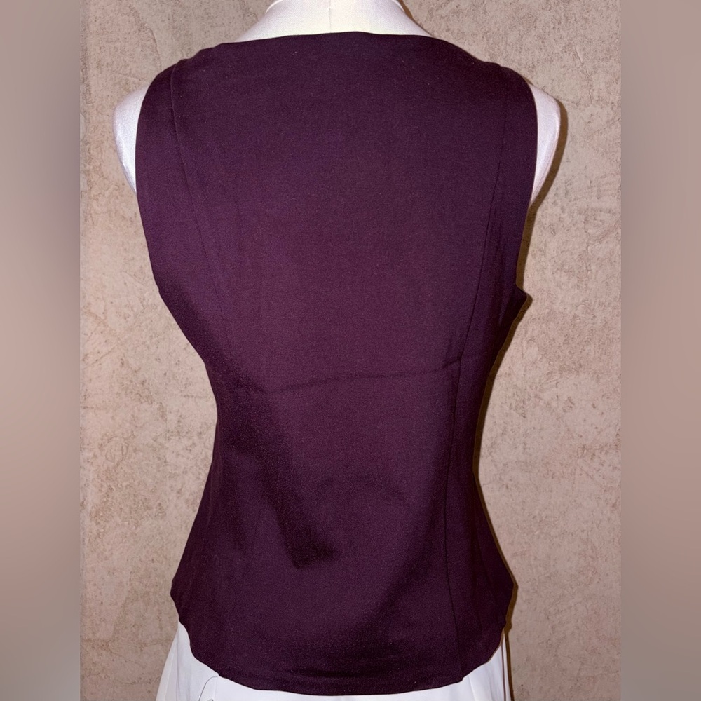 Express Fitted Ponte Tank - Picture 2 of 4